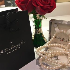 Belle de Met cultured pearls endless strap